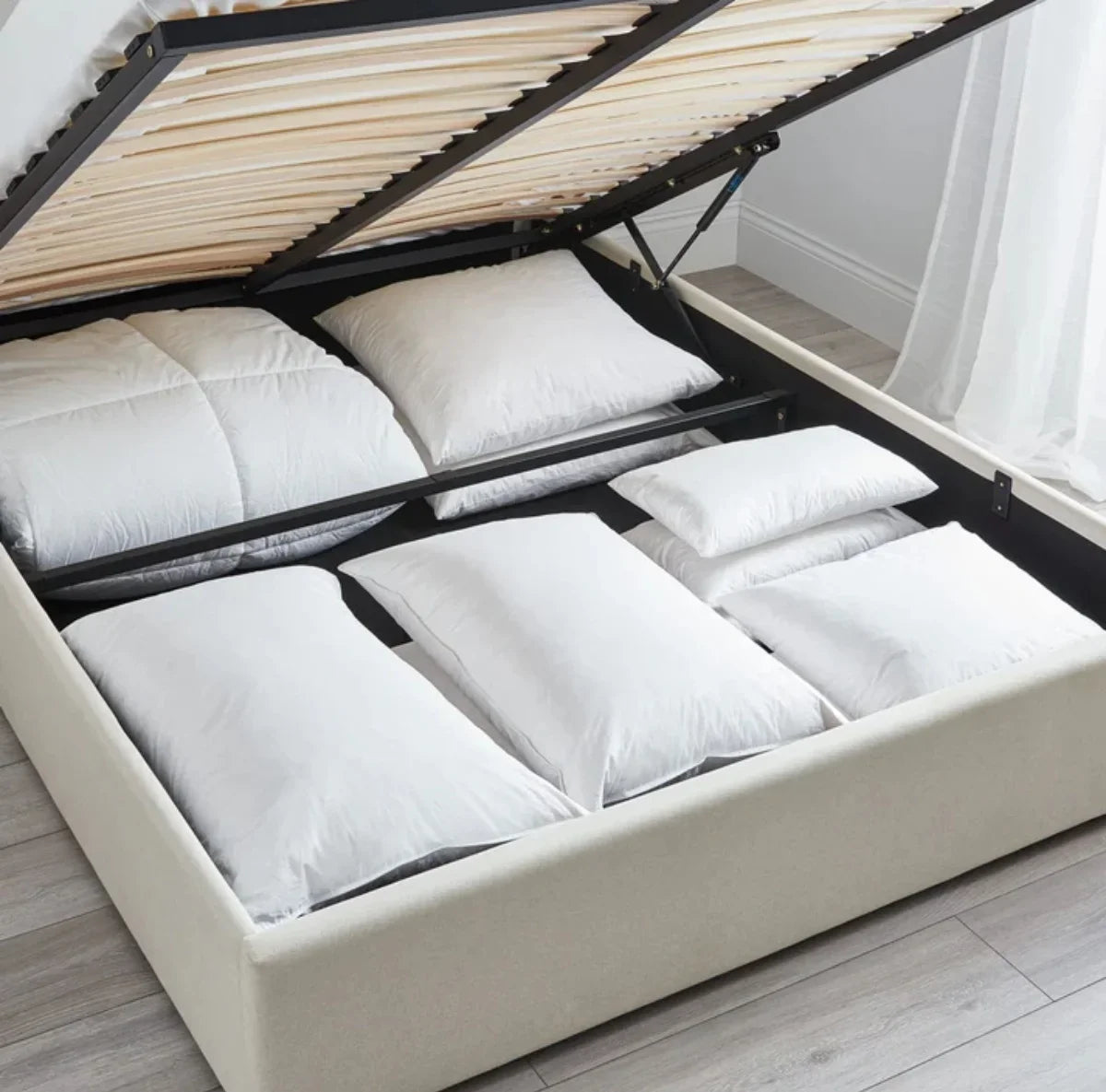 Nottingdale Bedframe