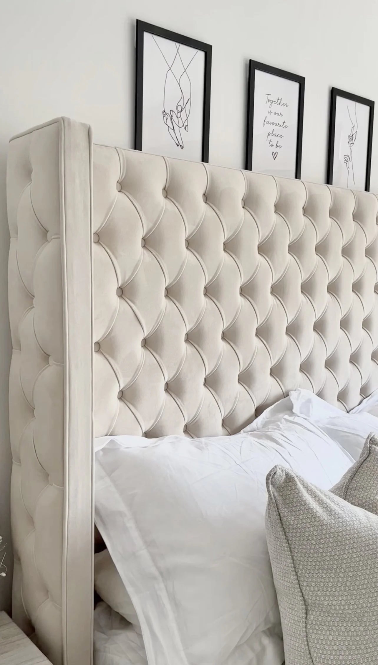 Calla Bedframe