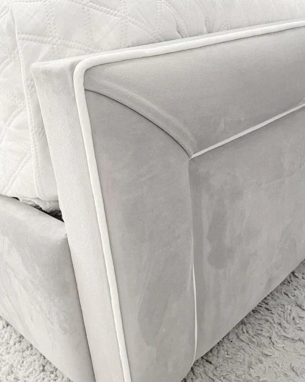 Haverhill Bedframe
