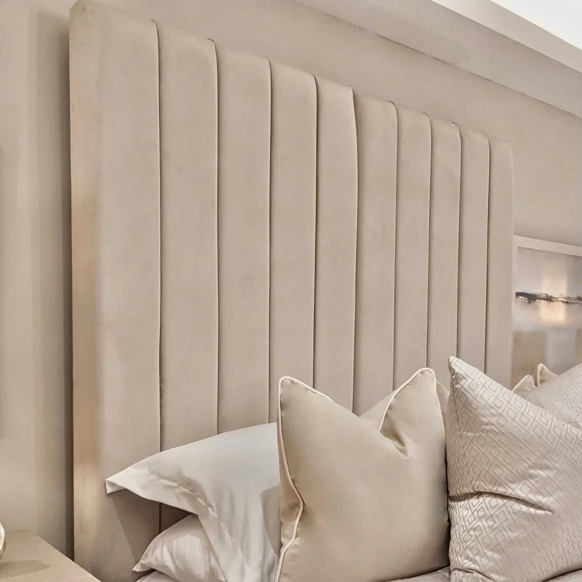 Ravenscroft Bedframe